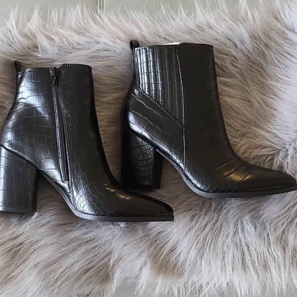 Booties - Picture 3 of 3